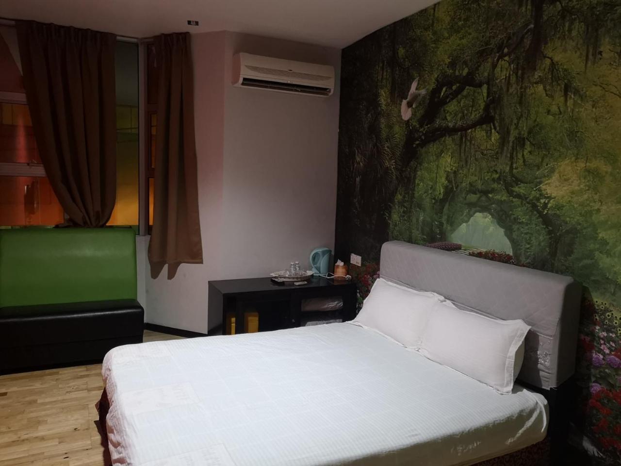 Home Inn Hotel Ipoh Exterior photo